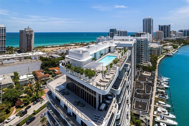 bird's eye view featuring a water view