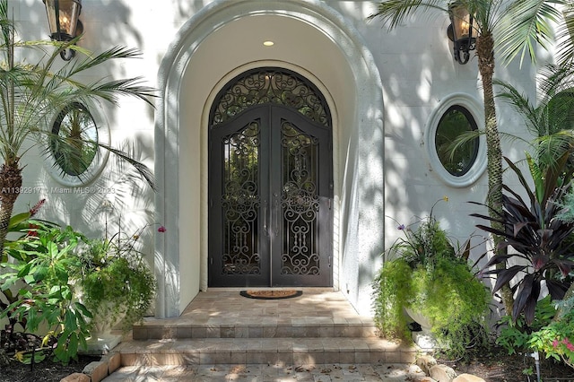 view of doorway to property