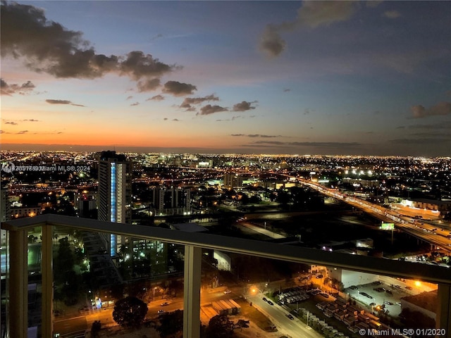 851 NE 1st Ave Unit 2702, Miami, FL 33132 - property's view of city