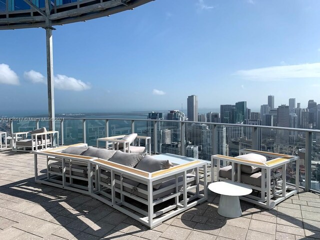 view of patio featuring an outdoor hangout area