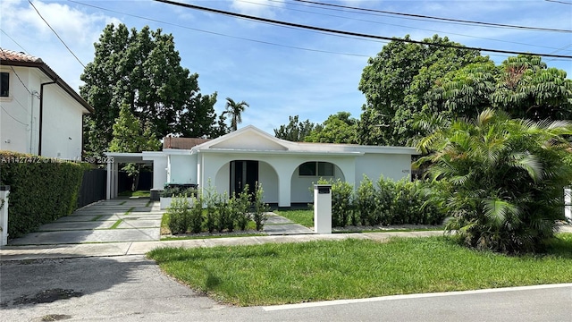 view of front of property