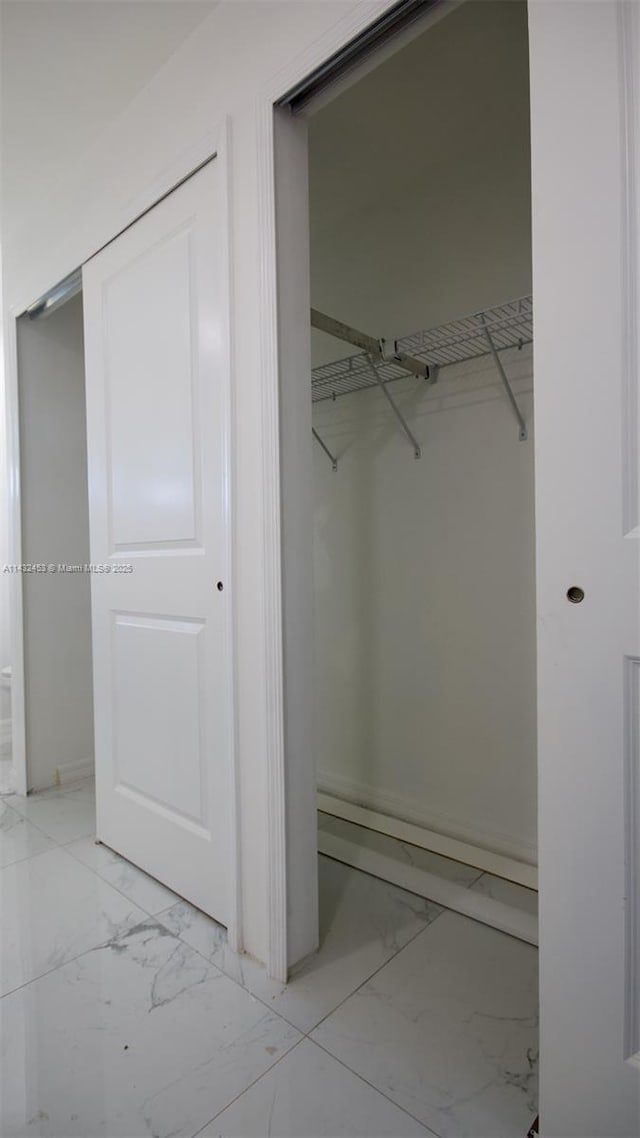 3433 Jeffcott St, Fort Myers, FL 33916 - view of closet