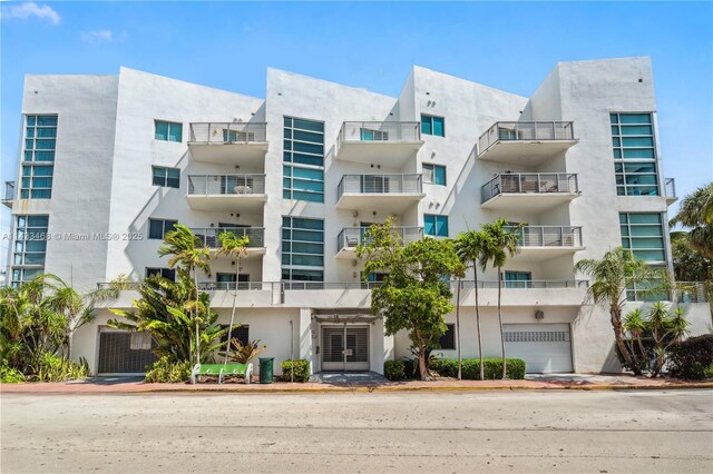7700 Collins Ave Unit 3, Miami Beach, FL 33141 - photo 1