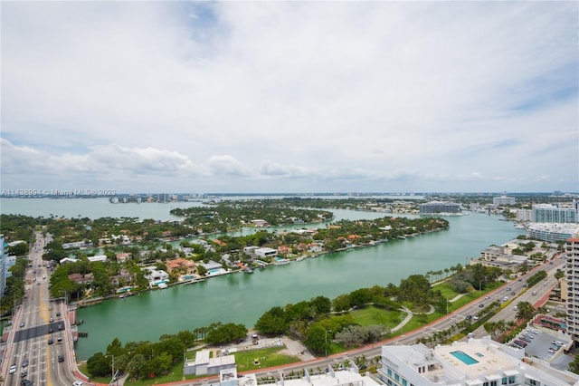 bird's eye view with a water view