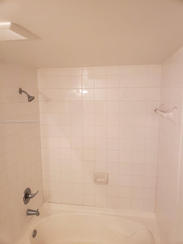 5077 NW 7th St Unit 903, Miami, FL 33126 - photo 9