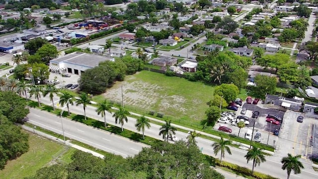 Listing photo 2 for 5421 W Hallandale Beach Blvd, West Park FL 33023