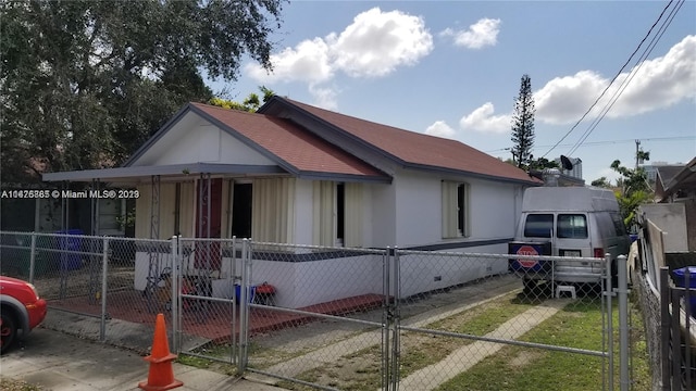 view of front of home