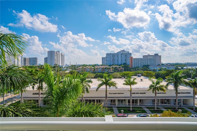 2775 NE 187th St Unit 516, Aventura, FL 33180 - exterior space featuring a view of city