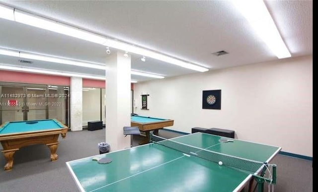 playroom featuring billiards