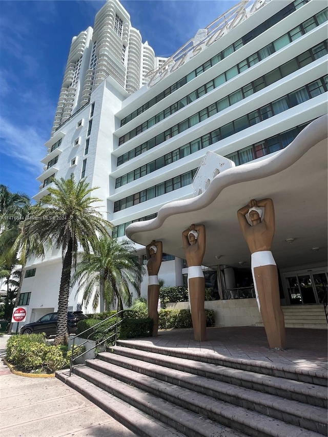 6345 Collins Ave Unit 512, Miami Beach, FL 33141 - photo 2