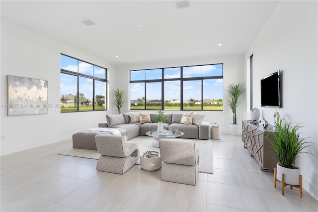 10455 SW 57th Ct, Cooper City, FL 33328 - view of tiled living room