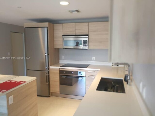 16385 Biscayne Blvd Unit 420, North Miami Beach, FL 33160 - photo 55