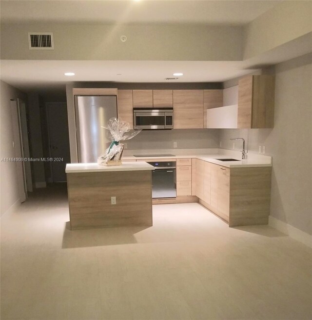 16385 Biscayne Blvd Unit 420, North Miami Beach, FL 33160 - photo 57