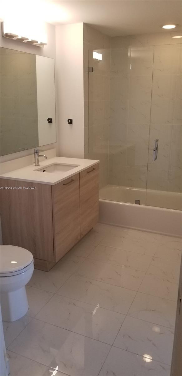 16385 Biscayne Blvd Unit 420, North Miami Beach, FL 33160 - photo 68