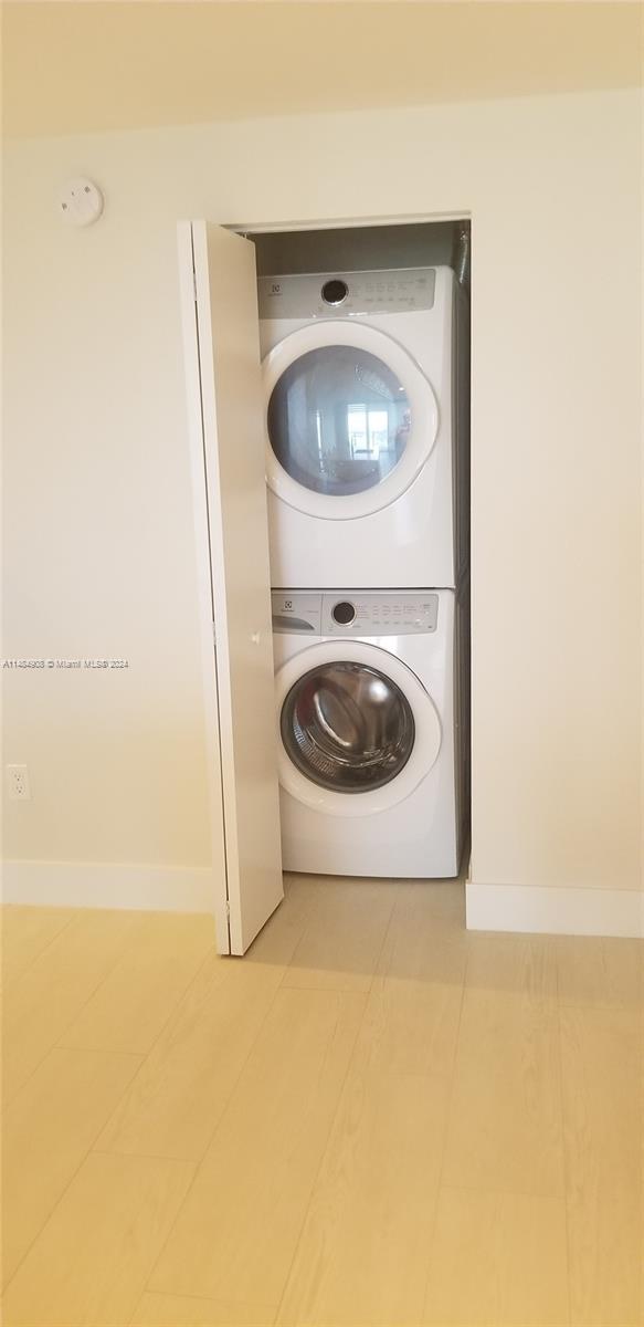 16385 Biscayne Blvd Unit 420, North Miami Beach, FL 33160 - photo 77