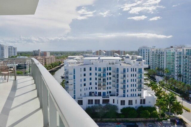 3250 NE 188th St Unit Uph01, Aventura, FL 33180 - photo 16
