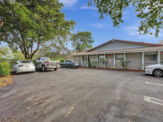 view of front of property