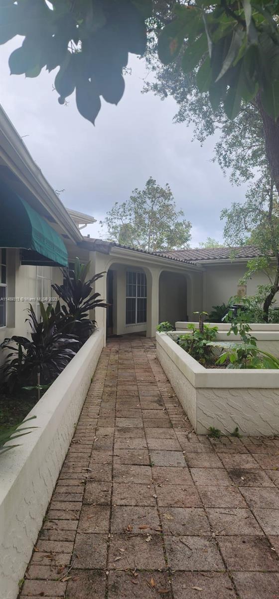 1809 Coral Gardens Dr, Wilton Manors, FL 33306 - photo 2