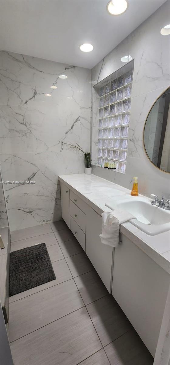 1809 Coral Gardens Dr, Wilton Manors, FL 33306 - photo 16