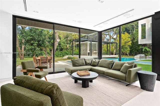 view of sunroom / solarium