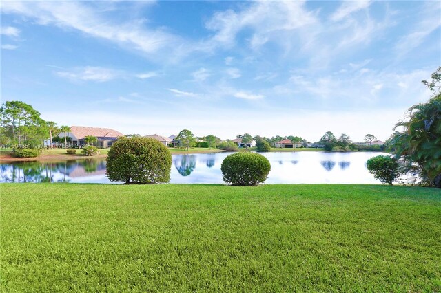 view of water feature