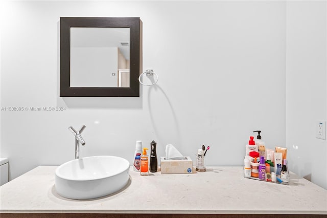 bathroom featuring vanity