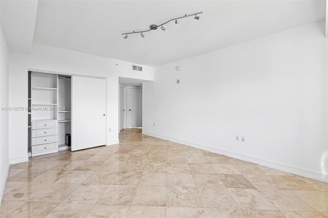 19900 E Country Club Dr Unit 502, Aventura, FL 33180 - photo 11