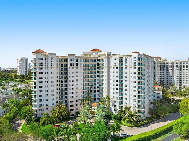 19900 E Country Club Dr Unit 502, Aventura, FL 33180 - photo 27