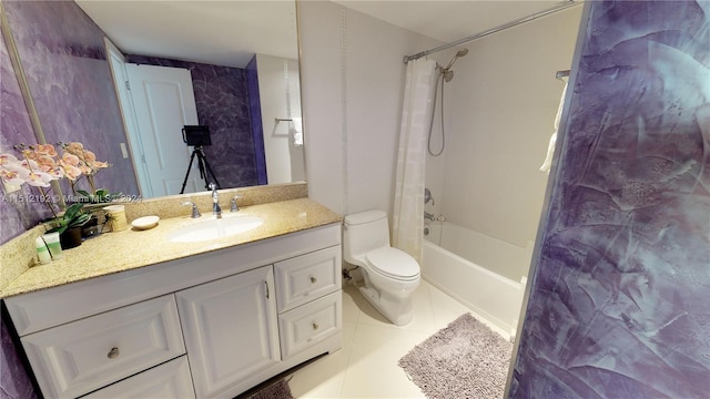 full bathroom with toilet, tile flooring, shower / bathtub combination with curtain, and oversized vanity