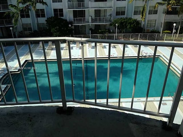 view of swimming pool