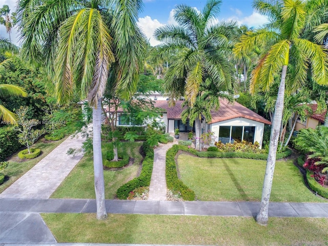 exterior space with a front yard