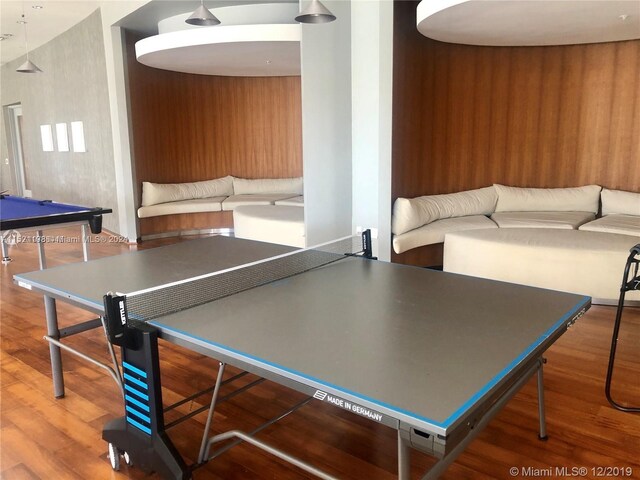 playroom featuring light hardwood / wood-style floors and pool table