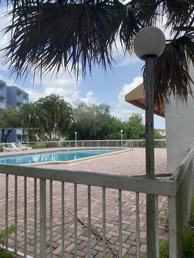 view of swimming pool