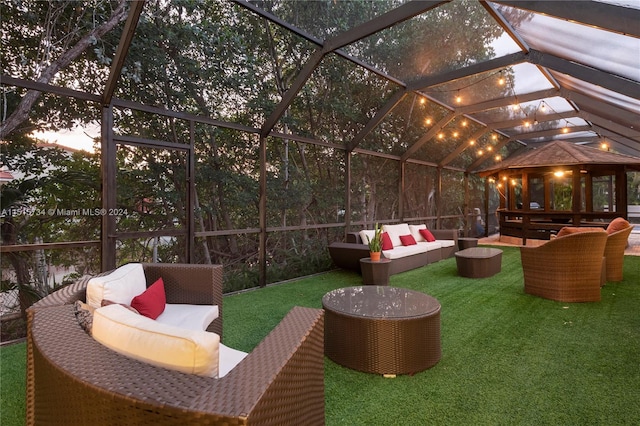 sunroom / solarium with lofted ceiling