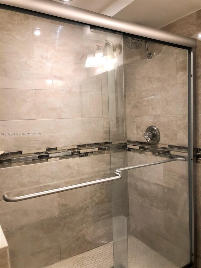 bathroom with walk in shower