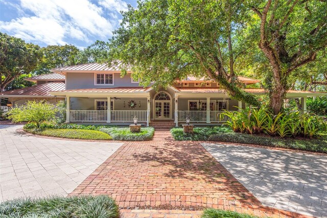 view of front of home with covered porch