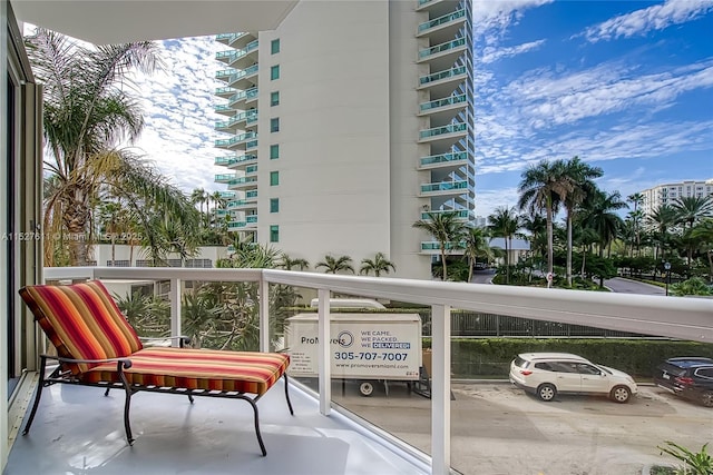 20185 E Country Club Dr Unit 202/203, Aventura, FL 33180 - view of balcony