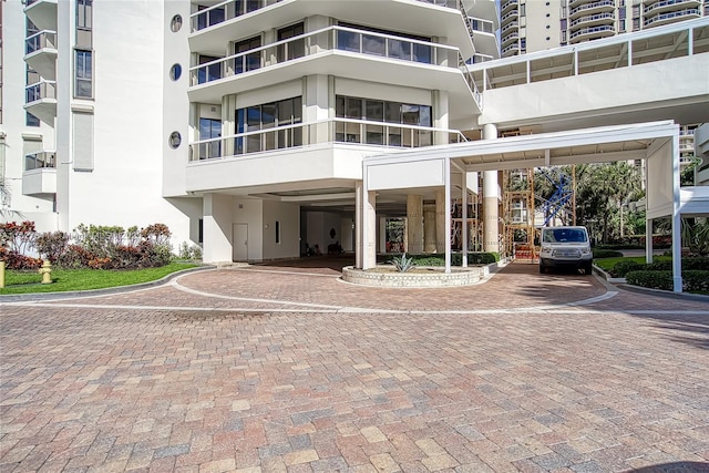 20185 E Country Club Dr Unit 202/203, Aventura, FL 33180 - view of apartment building / complex