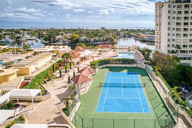 bird's eye view with a water view