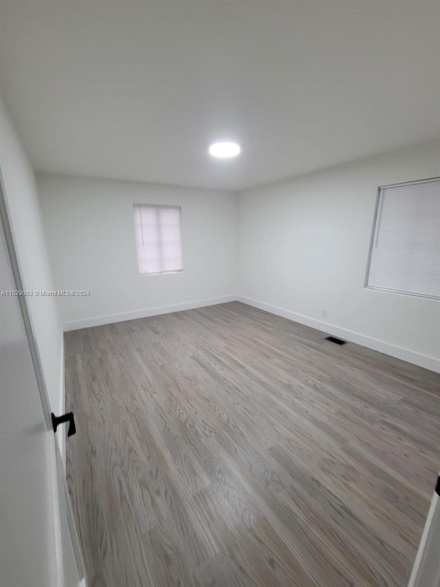 empty room featuring light hardwood / wood-style floors