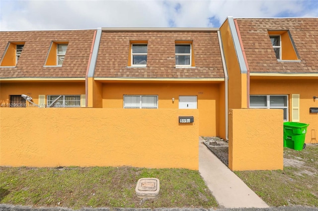 view of townhome / multi-family property