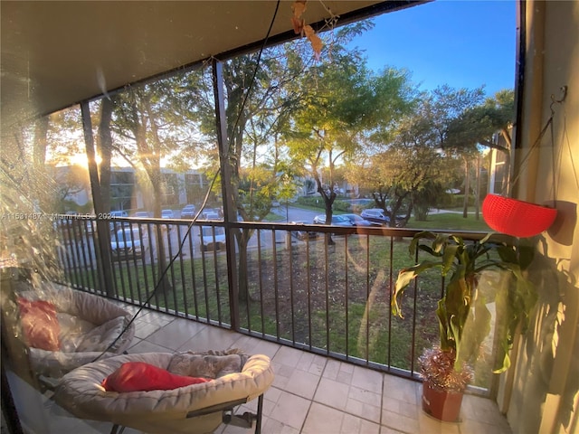 view of sunroom / solarium