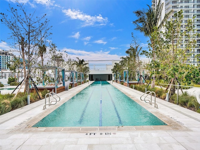 view of swimming pool