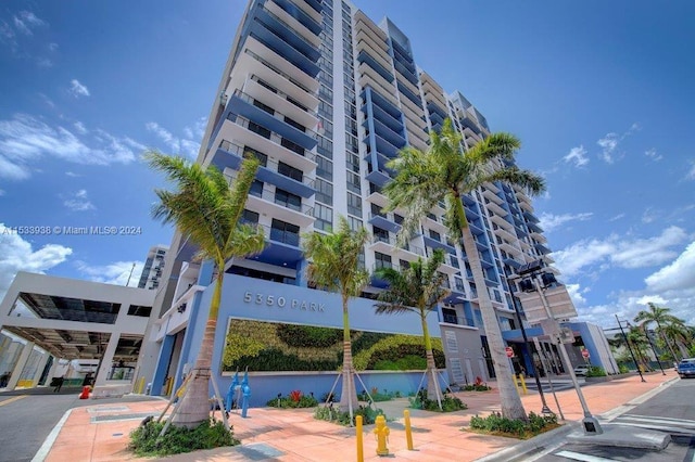 view of building exterior
