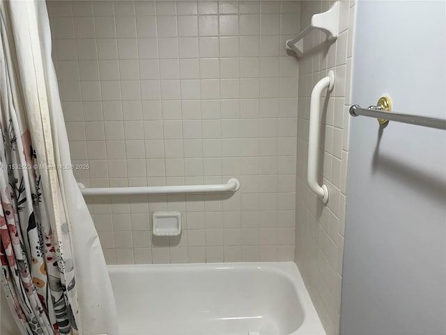 12755 SW 16th Ct Unit 211B, Pembroke Pines, FL 33027 - full bathroom with shower / bathtub combination with curtain