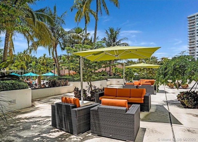 view of patio with an outdoor hangout area