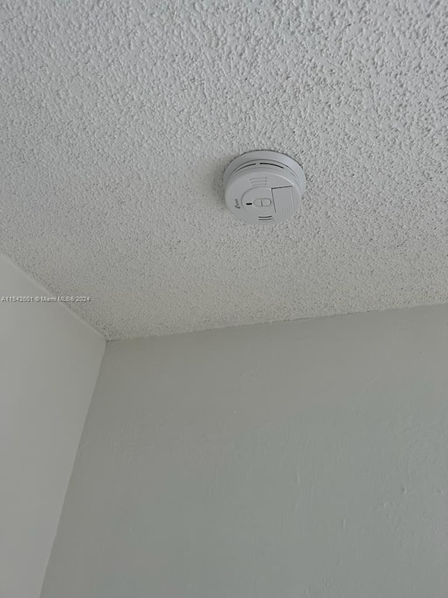 room details featuring a textured ceiling