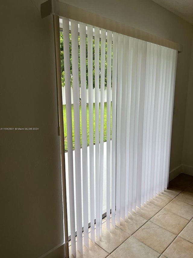 room details featuring tile flooring