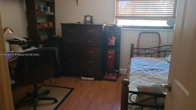 office area featuring light hardwood / wood-style flooring