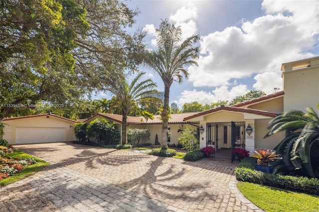 view of front of home featuring a garage